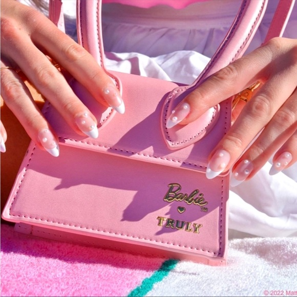 Truly x Barbie Dream Mini Purse Limited Edition - Picture 5 of 6